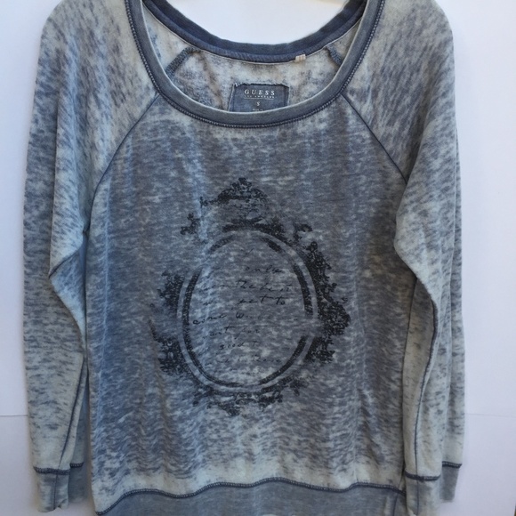 Guess S/M vintage Pullover sweater Blue distressed - Picture 1 of 7